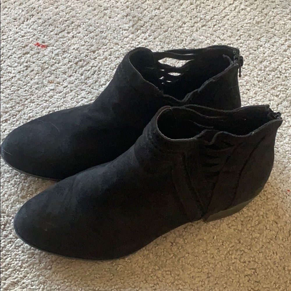 No parking ankle boots